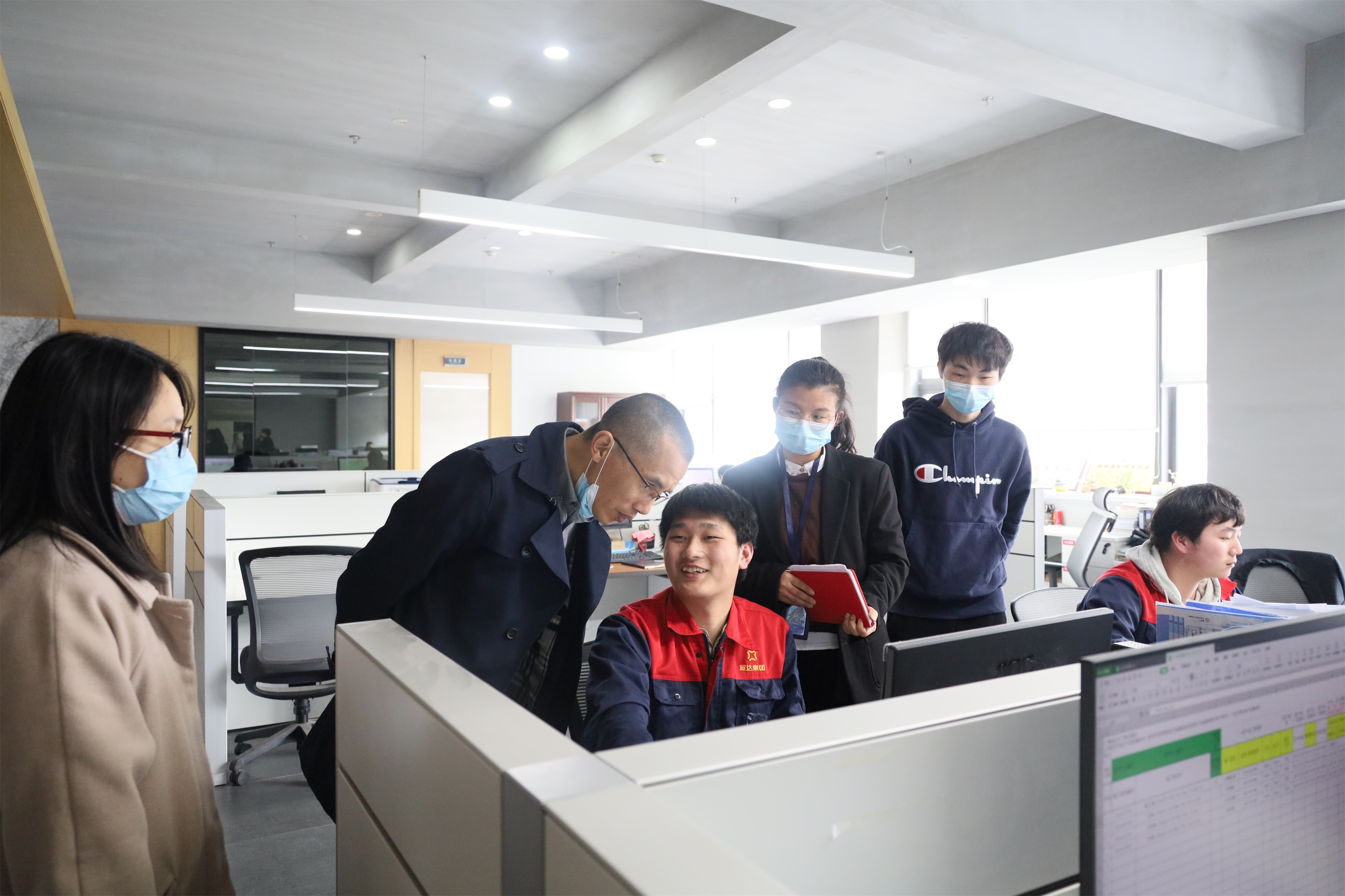 誠摯歡迎永嘉縣職業(yè)教育中心調(diào)研走訪宣達(dá)閥門